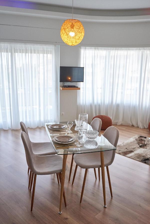 The El Greco Spirit Meets The Athenian Luxury Apt1 מראה חיצוני תמונה